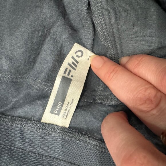 FWD Men's All Year Jogger Size Small - Picture 2 of 5